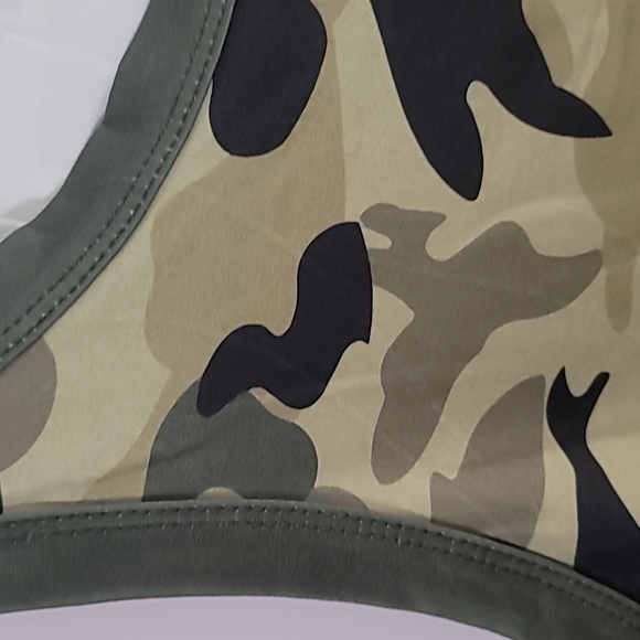 Camouflage Tank Top - Picture 3 of 6